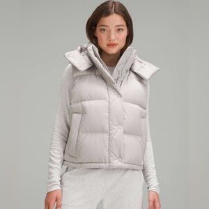 Lululemon Wunder Puff Cropped Vest
Heathered Natural Ivory